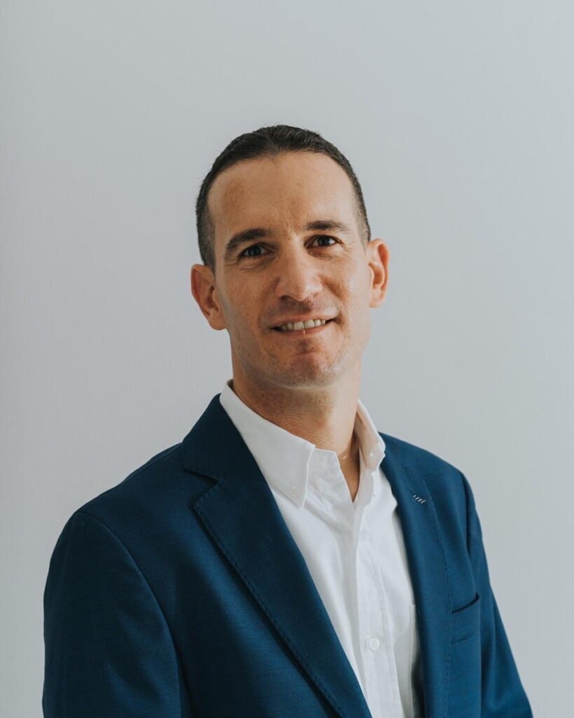 Dan Yogev Kaznelson