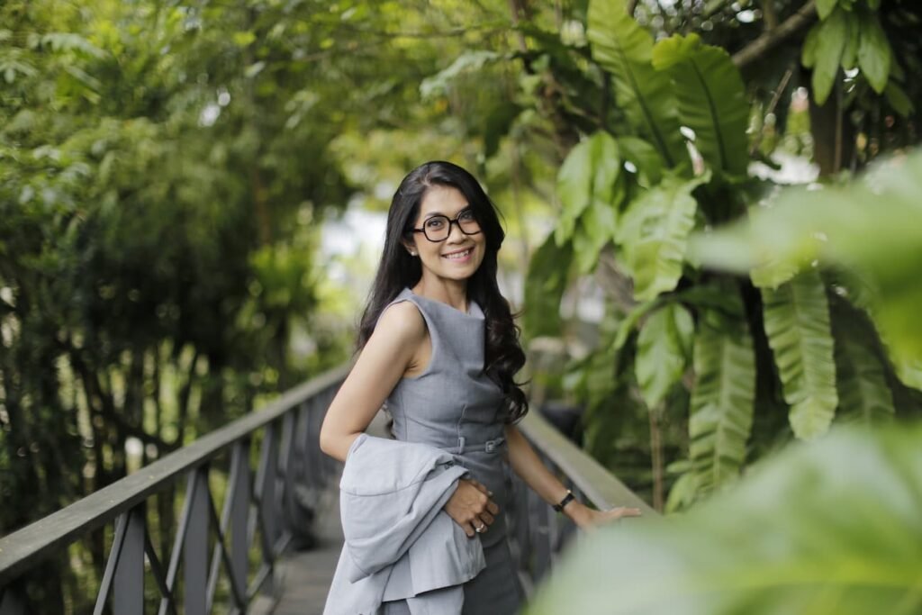 Dr. Ayu Cornellia